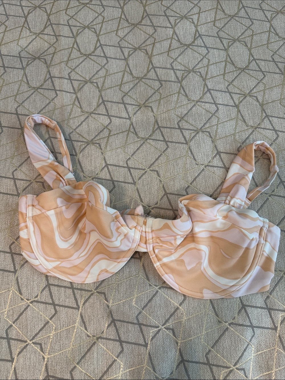 Abercrombie & Fitch Peach Swirl Underwire Bikini Top
